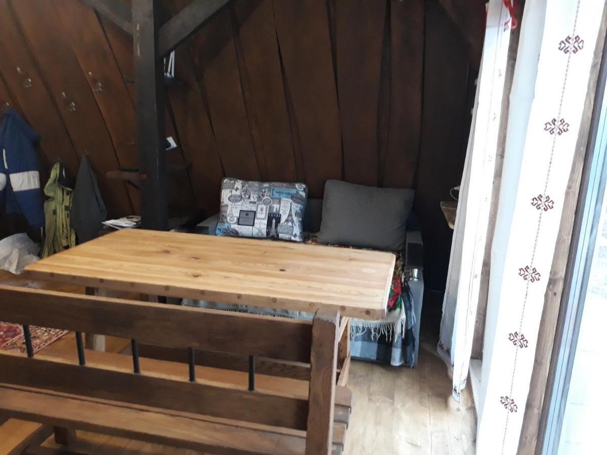 Oak House Διαμέρισμα Palyanytsya Εξωτερικό φωτογραφία