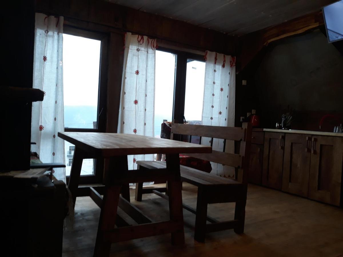 Oak House Διαμέρισμα Palyanytsya Εξωτερικό φωτογραφία